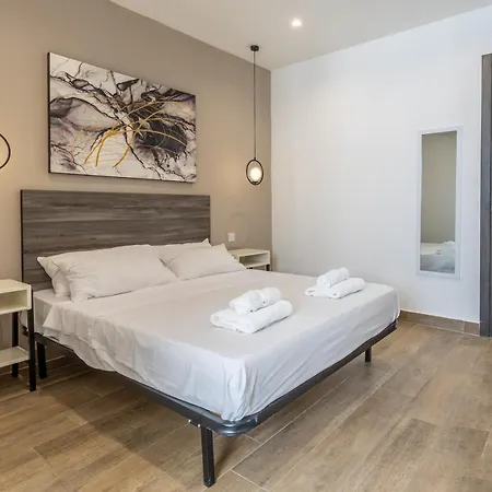 Cozy In The Heart Of Paceville - Olo Living By Sf Homes ゲストハウス