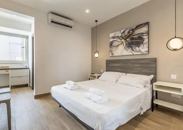 Cozy In The Heart Of Paceville - Olo Living By Sf Homes Saint Julian's