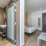 Cozy In The Heart Of Paceville - Olo Living By Sf Homes Gæstehus Saint Julian's